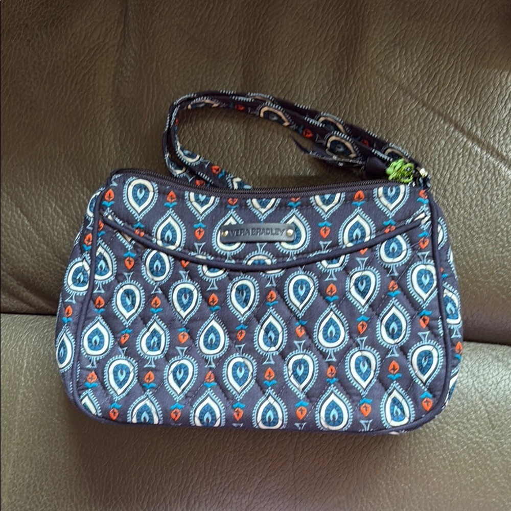Vera Bradley little crossbody in Marrakech motifs